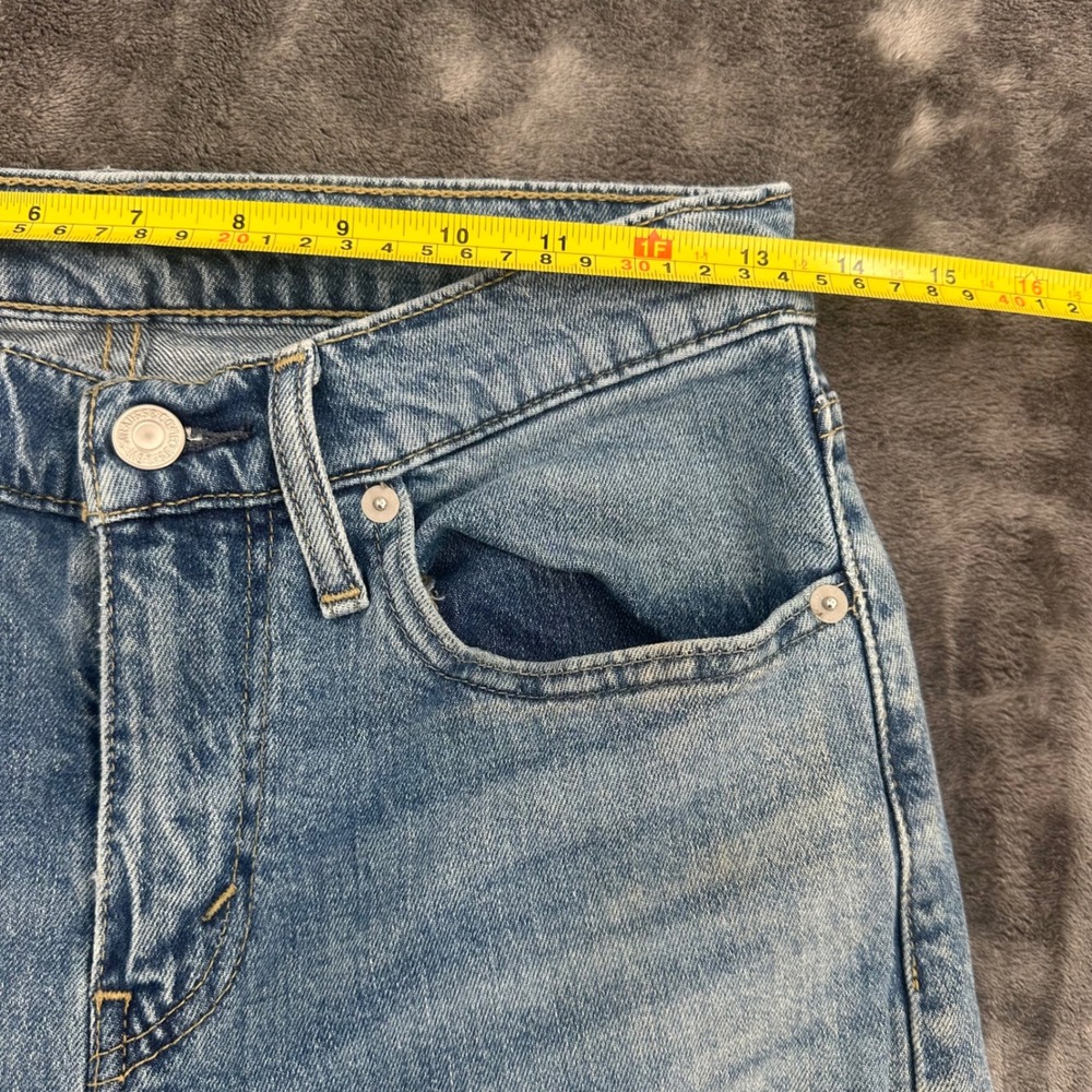 Levis 502 Regular Taper Jeans Mens 28x32 Light Wash Blue Denim 29507-0736 - Picture 8 of 9